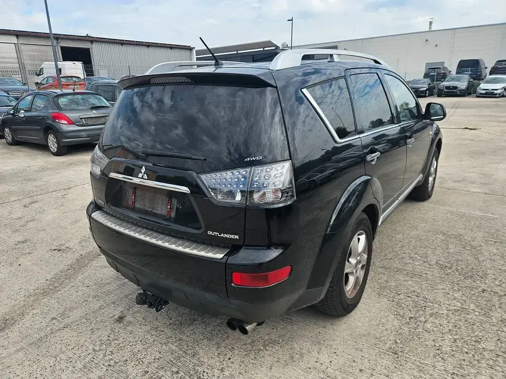 Gebraucht Mitsubishi Outlander Instyle 156 PS (114 kW) 2009 Schwarz SUV