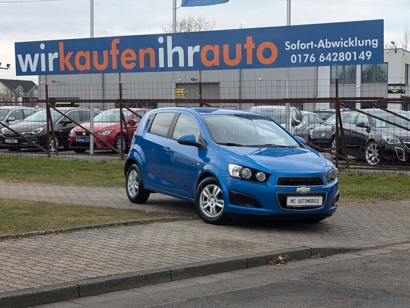 Blau Gebraucht 2012 Chevrolet Aveo LT Kleinwagen | 2.999 € (Fairer Preis) - Bild 1/4