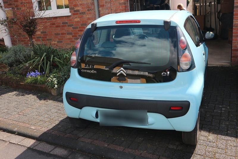 Gebraucht Citroën C1 68 PS (50 kW) 2013 Blau Kleinwagen