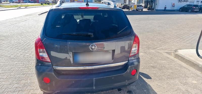 Gebraucht Opel Antara 160 PS (117 kW) 2014 Grau SUV