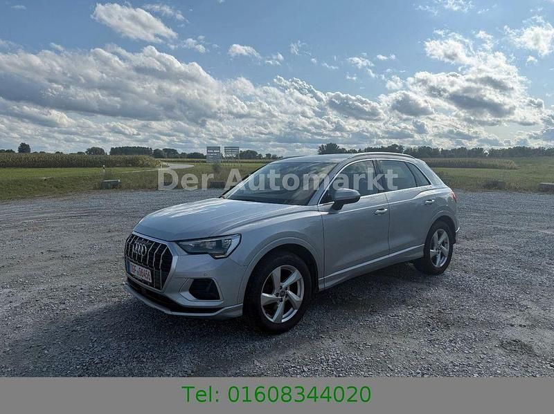 Silber Gebraucht 2019 Audi Q3 Ambiente SUV | 14.999 € - Bild 1/4