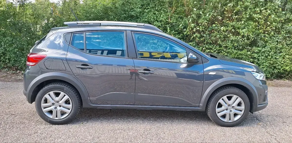 Gebraucht Dacia Sandero Stepway 101 PS (74 kW) 2022 SUV