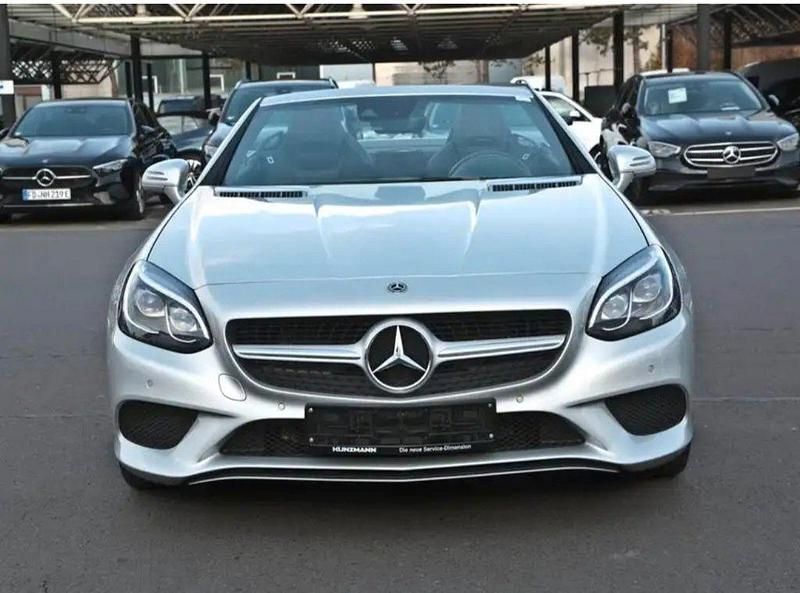 Silber Gebraucht 2019 Mercedes SLC300 Sport Cabrio | 34.999 € (Guter Preis) - Bild 1/4