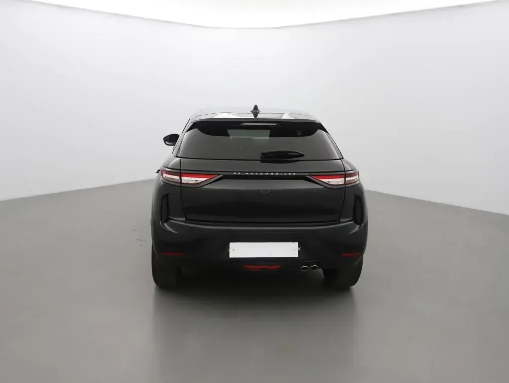 Gebraucht DS Automobiles DS3 Crossback Performance 133 PS (97 kW) 2024 Noir perla nera SUV