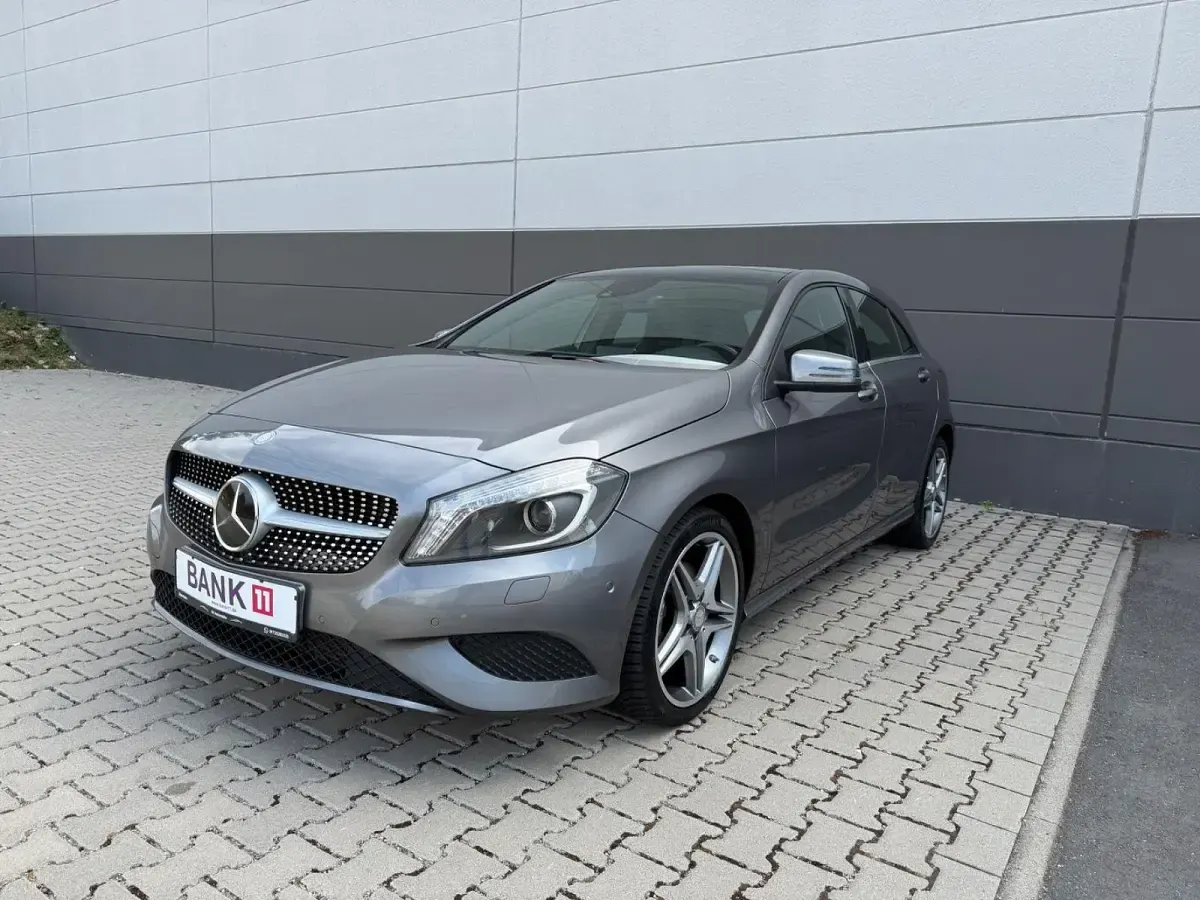 Gebraucht Mercedes 220 Urban 170 PS (125 kW) 2015 Grau Limousine