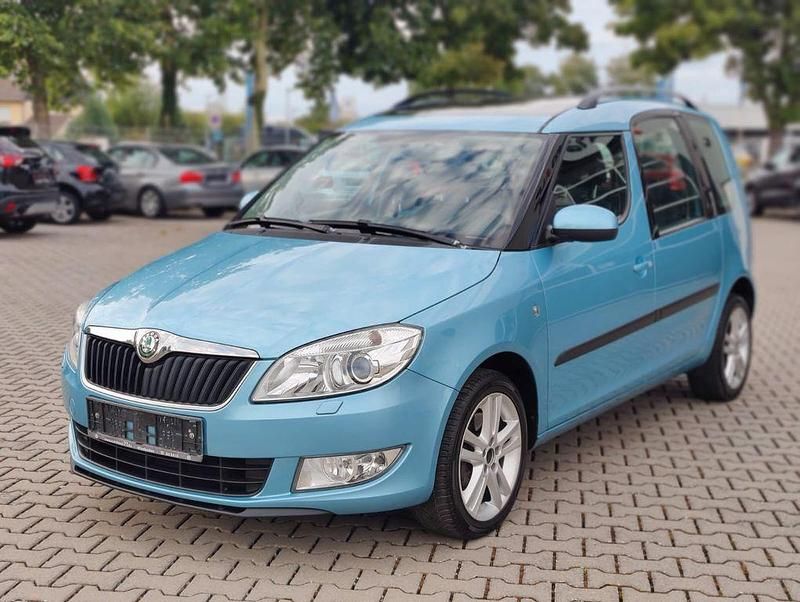 Blau Gebraucht 2011 Skoda Roomster Comfort Kombi | 5.990 € (Guter Preis) - Bild 1/4