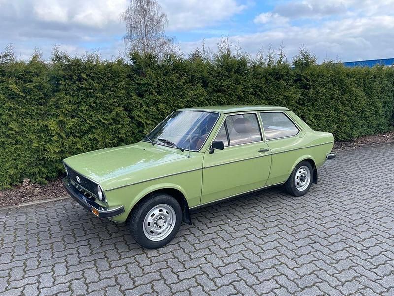 Second-hand VW Derby 50 CP (36 kW) 1977 Verde Berlinǎ