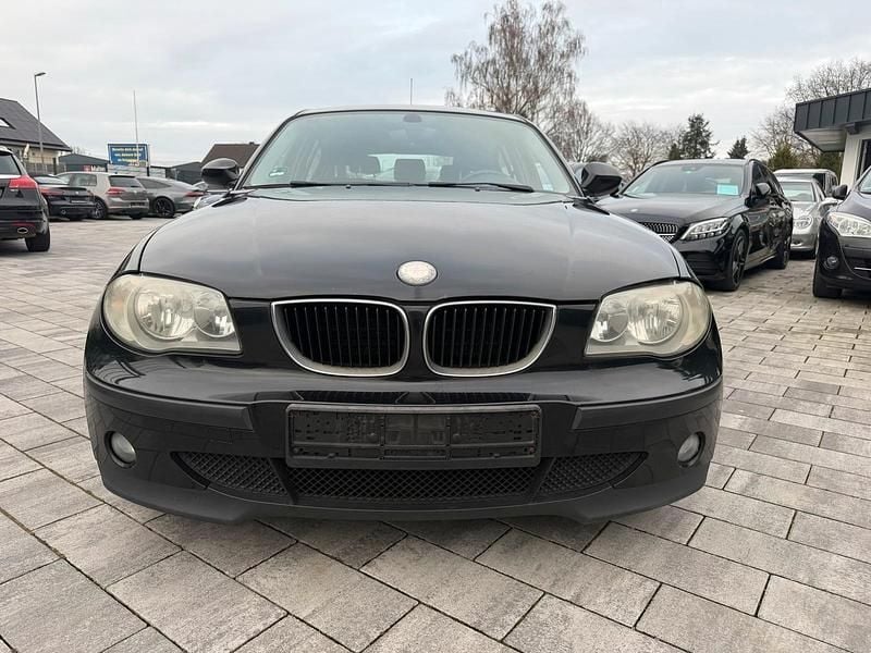 Gebraucht BMW 116 116 PS (85 kW) 2006 Schwarz Kleinwagen