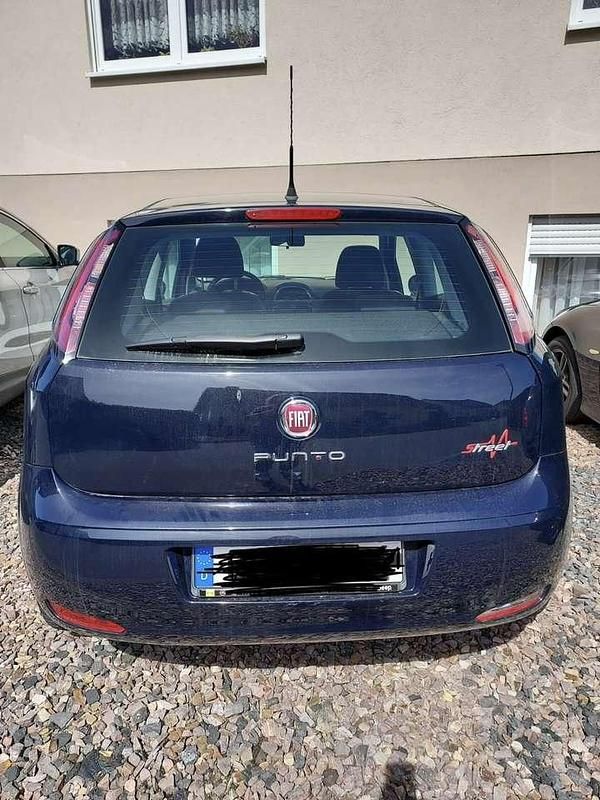 Gebraucht Fiat Grande Punto 69 PS (50 kW) 2014 Blau Kleinwagen