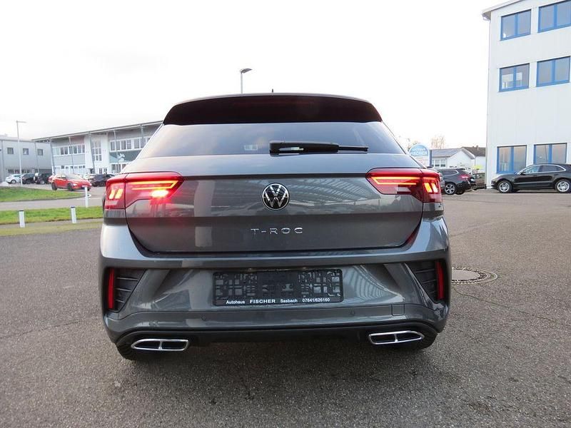 Gebraucht VW T-Roc R-line 150 PS (110 kW) 2025 Grau SUV
