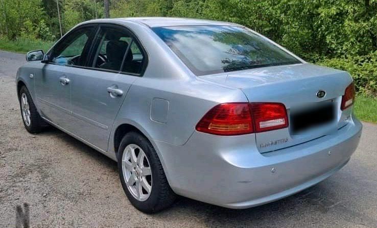 Gebraucht Kia Magentis 143 PS (105 kW) 2007 Silber Limousine