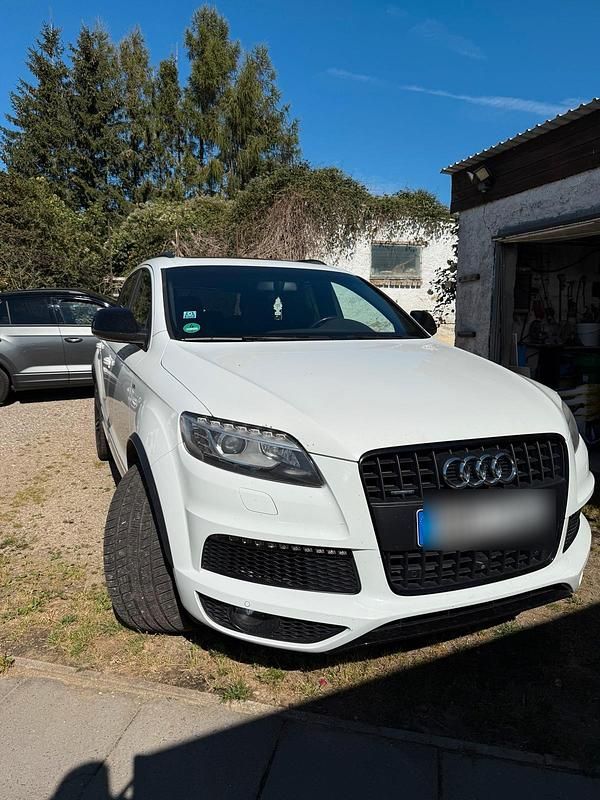 Weiß Gebraucht 2013 Audi Q7 S-Line SUV | 12.999 € (Superpreis) - Bild 1/4