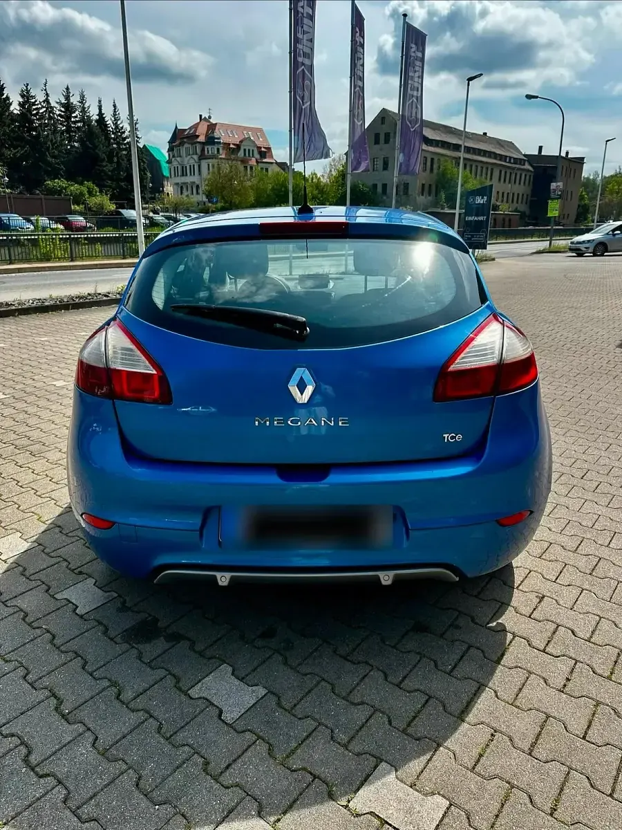 Gebraucht Renault Mégane 116 PS (85 kW) 2014 Blau Limousine