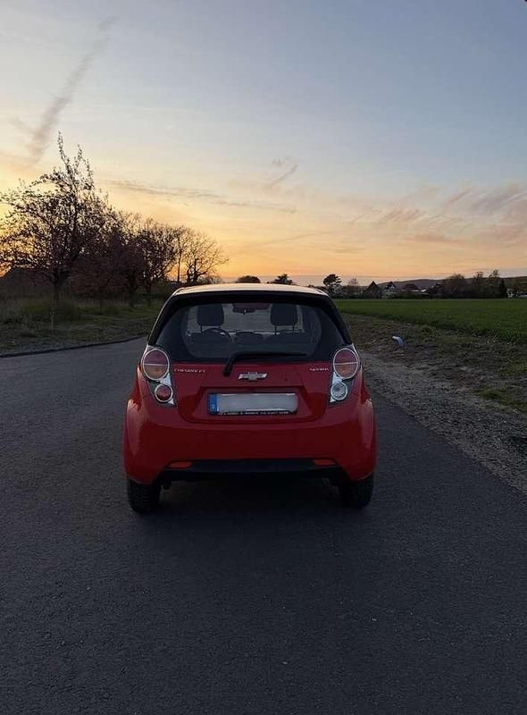 Używany Chevrolet Spark 68 KM (50 kW) 2011 Hatchback