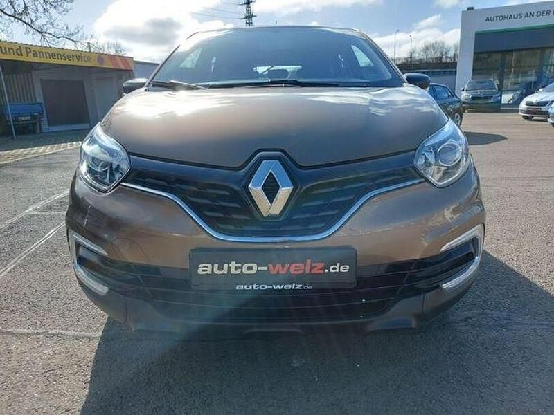 Gebraucht Renault Captur Life 90 PS (66 kW) 2017 Brun cappuccino (metallic) SUV