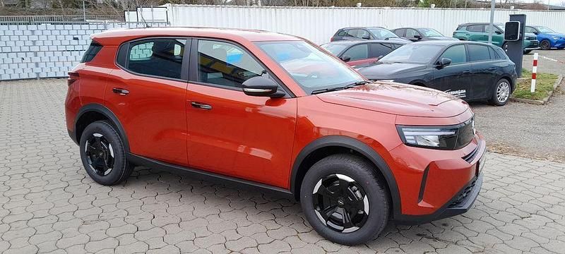 Neu Opel Frontera Edition 101 PS (74 kW) 2025 Orange SUV