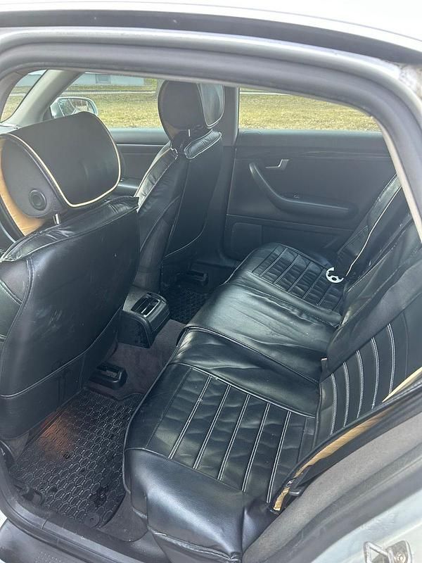 Gebraucht Audi A4 163 PS (119 kW) 2003 Grau Limousine