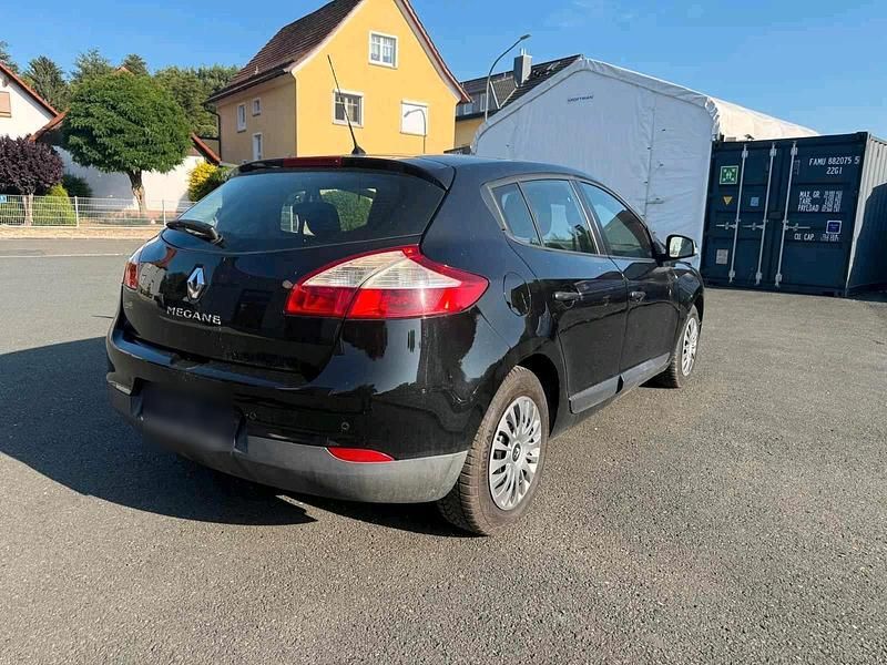 Gebraucht Renault Mégane III 110 PS (80 kW) 2011 Schwarz Kleinwagen