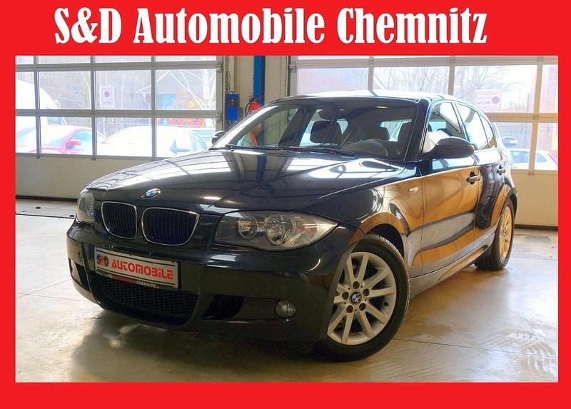 Black sapphire metallic Gebraucht 2010 BMW 120 M Sport Kleinwagen | 6.499 € (Fairer Preis) - Bild 1/3