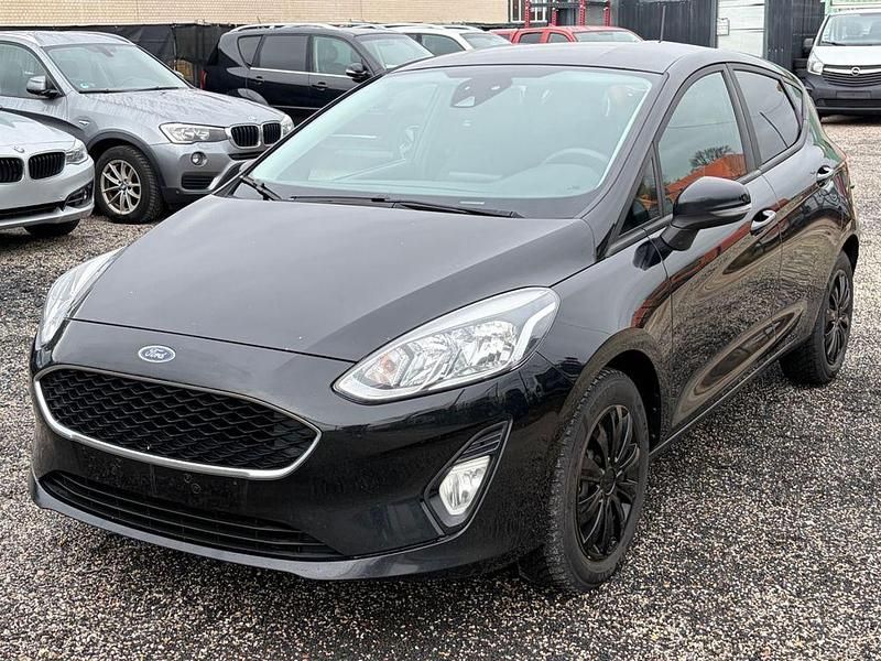 Gebraucht Ford Fiesta Cool & Connect 86 PS (63 kW) 2017 Schwarz Limousine