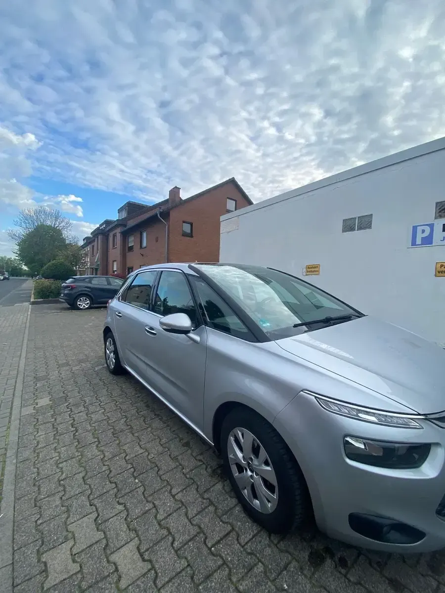 Gebraucht Citroën C4 90 PS (66 kW) 2014 Grau Kombi