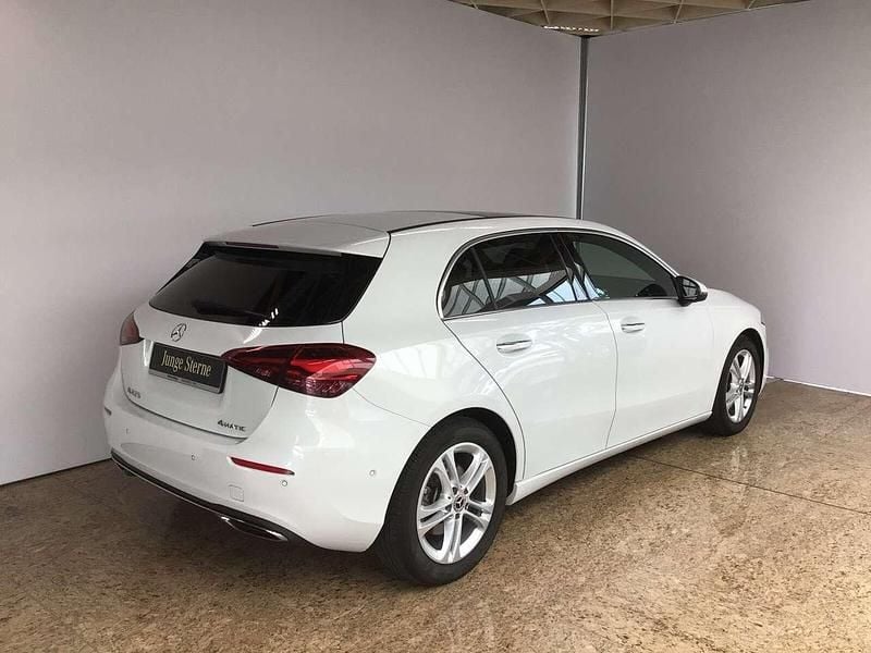 Gebraucht Mercedes A220 Progressive 190 PS (139 kW) 2023 Digitalweiss  lack (metallic) Limousine