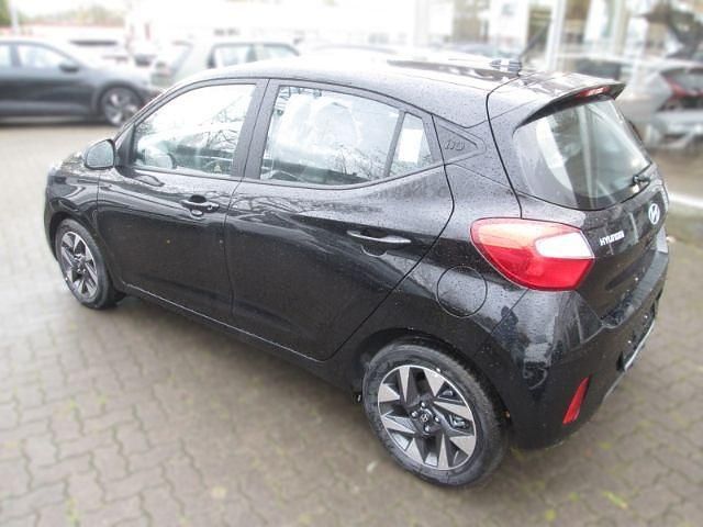 Neu Hyundai i10 Trend 63 PS (46 kW) 2025 Schwarz Kleinwagen