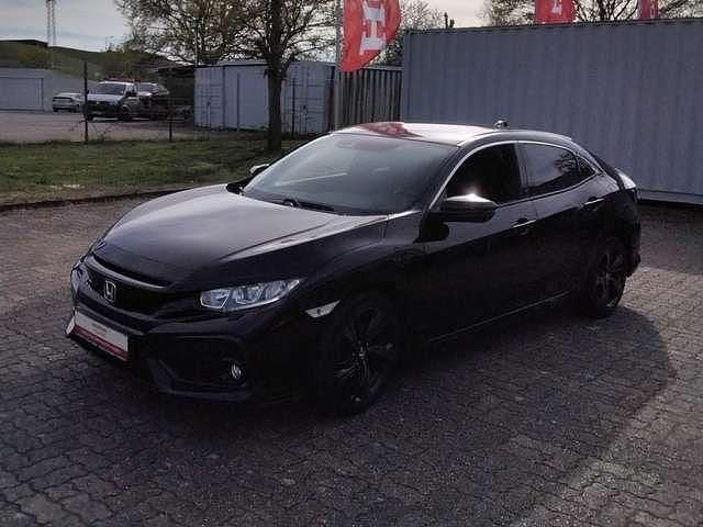 Crystal black p Gebraucht 2019 Honda Civic Elegance Limousine | 15.990 € (Guter Preis) - Bild 1/4