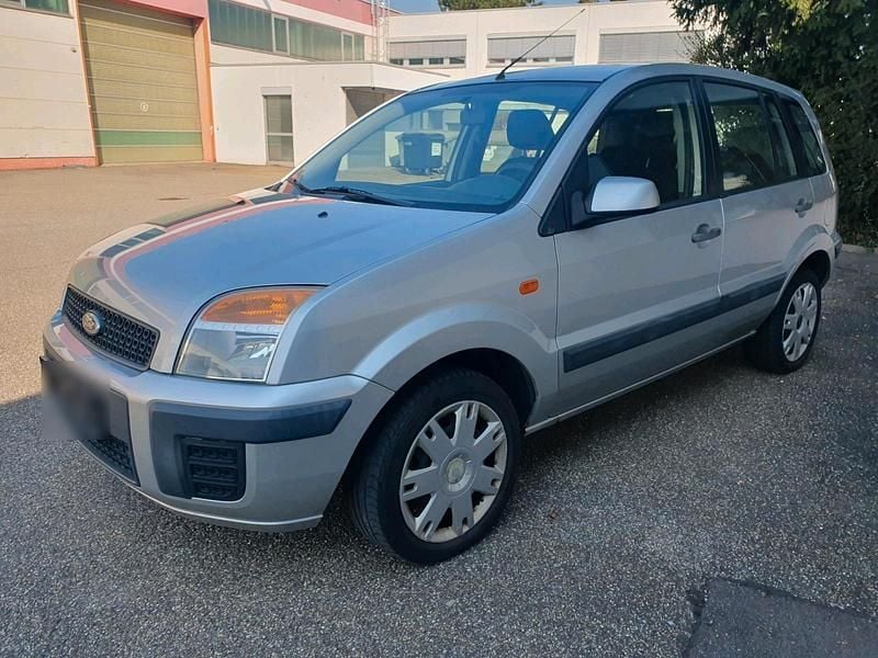 Gebraucht Ford Fusion 59 PS (43 kW) 2006 Silber Kleinwagen