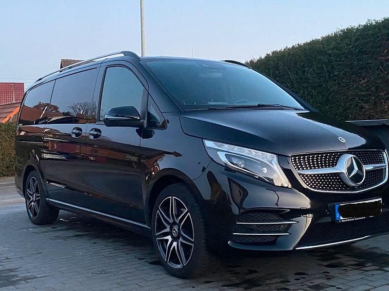 Gebraucht Mercedes V250 Edition 190 PS (139 kW) 2019 Schwarz Van / Kleinbus