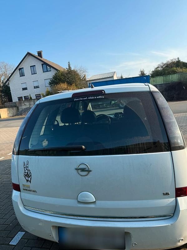 Gebraucht Opel Meriva 105 PS (77 kW) 2007 Weiß Van / Kleinbus