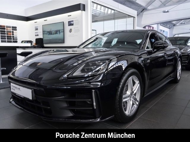 Tiefschwarzmetallic Gebraucht 2024 Porsche Panamera Limousine | 103.000 € - Bild 1/4