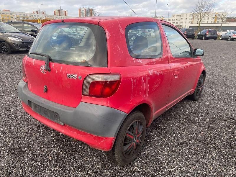 Gebraucht Toyota Yaris Eco 68 PS (50 kW) 2000 Rot