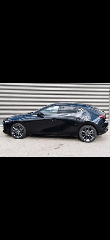 Gebraucht Mazda 3 Selection 122 PS (89 kW) 2019 Schwarz Limousine