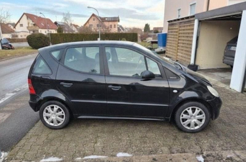 Gebraucht Mercedes A140 Classic 82 PS (60 kW) 2002 Schwarz Van / Kleinbus
