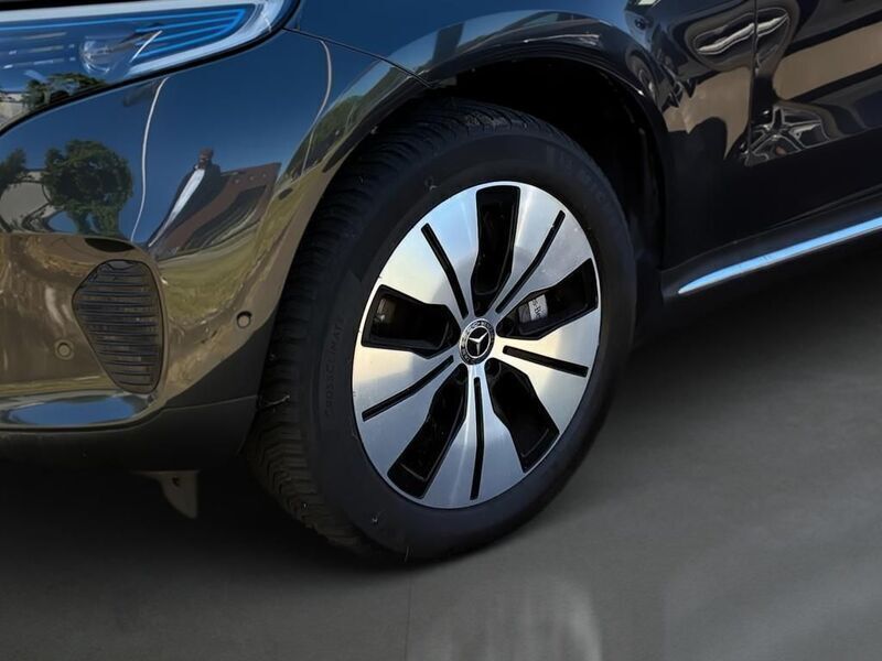 Gebraucht Mercedes EQC400 300 kW (408 PS) 2021 Grau SUV