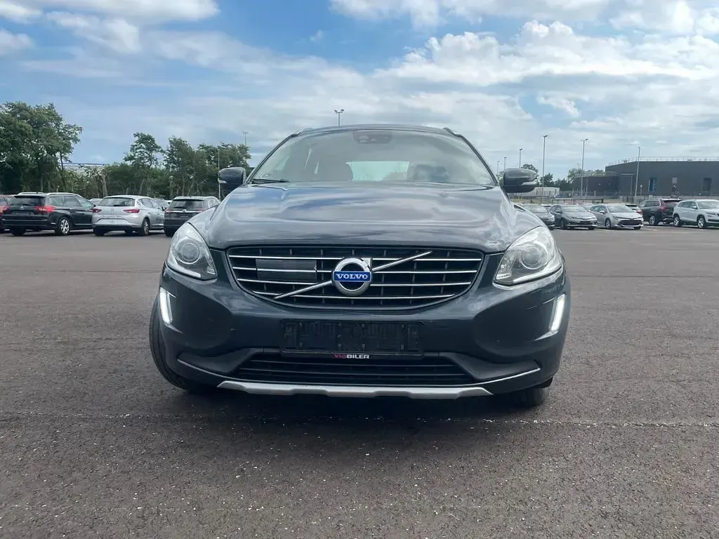 Gebraucht Volvo XC60 Summum 190 PS (139 kW) 2016 Grau SUV