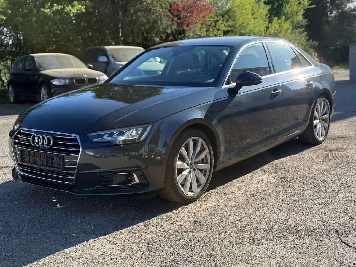 Gebraucht Audi A4 Design 272 PS (200 kW) 2015 Grau Limousine