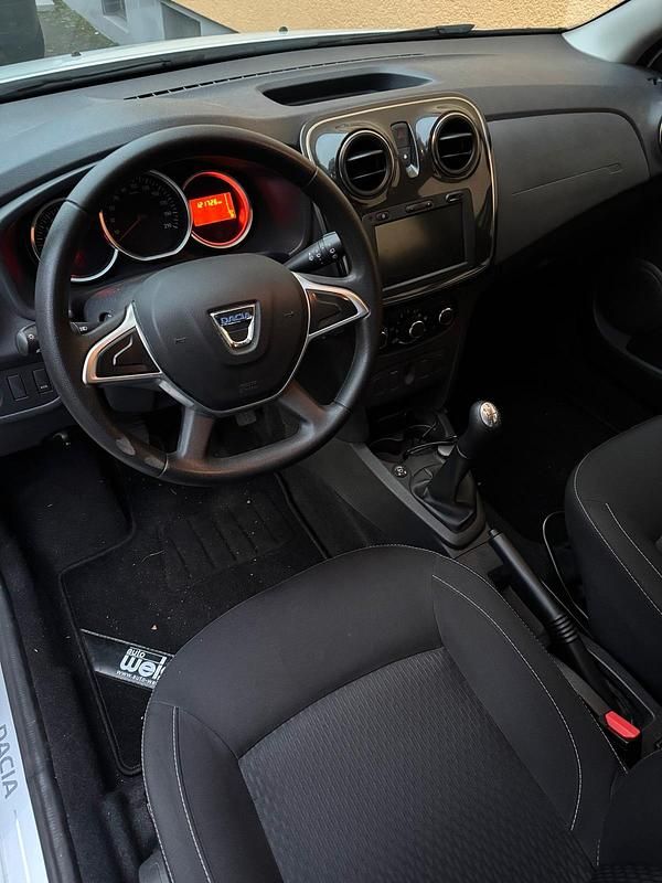 Gebraucht Dacia Logan MCV 90 PS (66 kW) 2017 Weiß Kombi