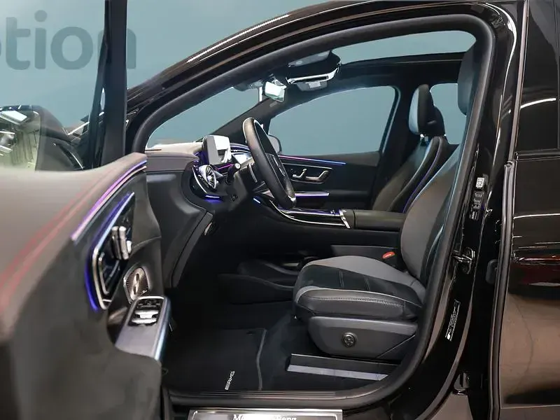 Gebraucht Mercedes EQE300 180 kW (245 PS) 2025 Schwarz Limousine