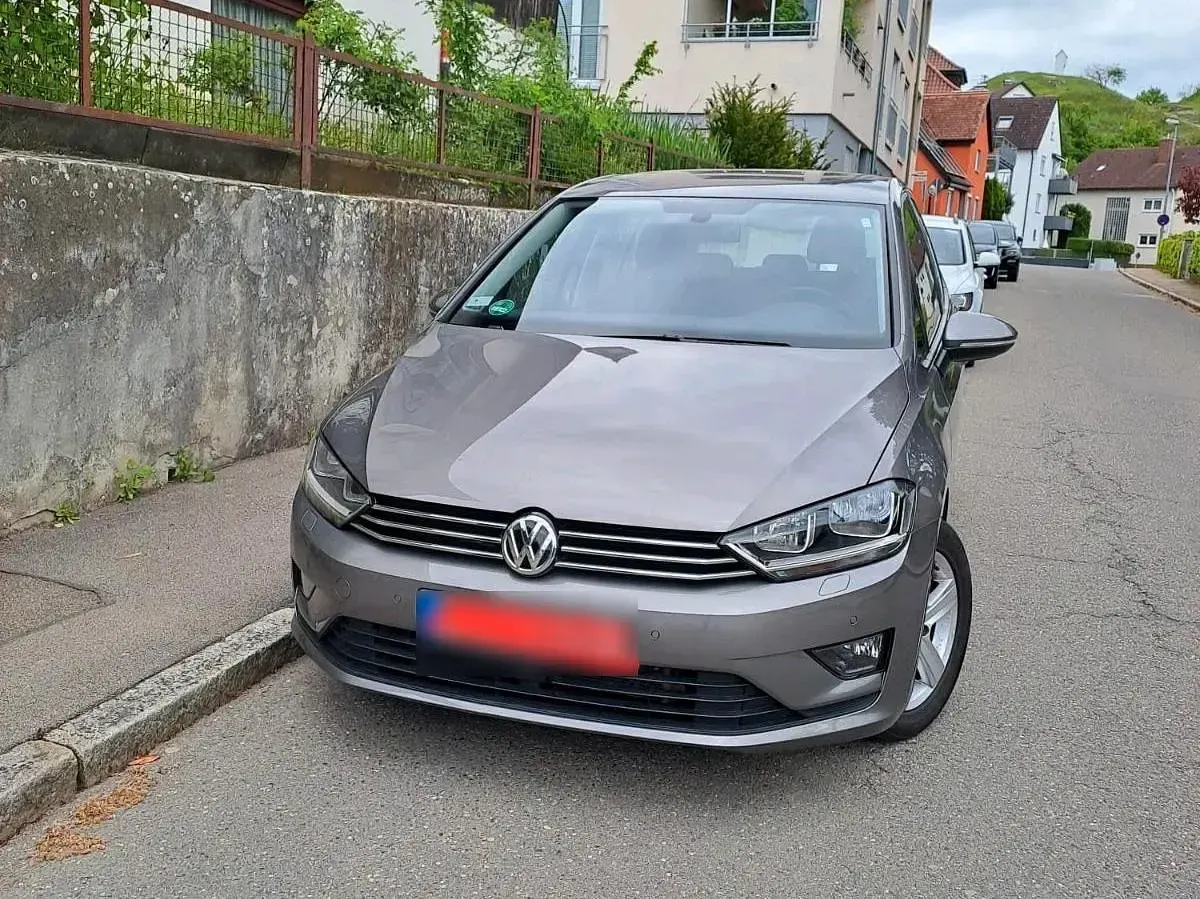 Gebraucht VW Golf Sportsvan 125 PS (91 kW) 2014 Grau Van / Kleinbus