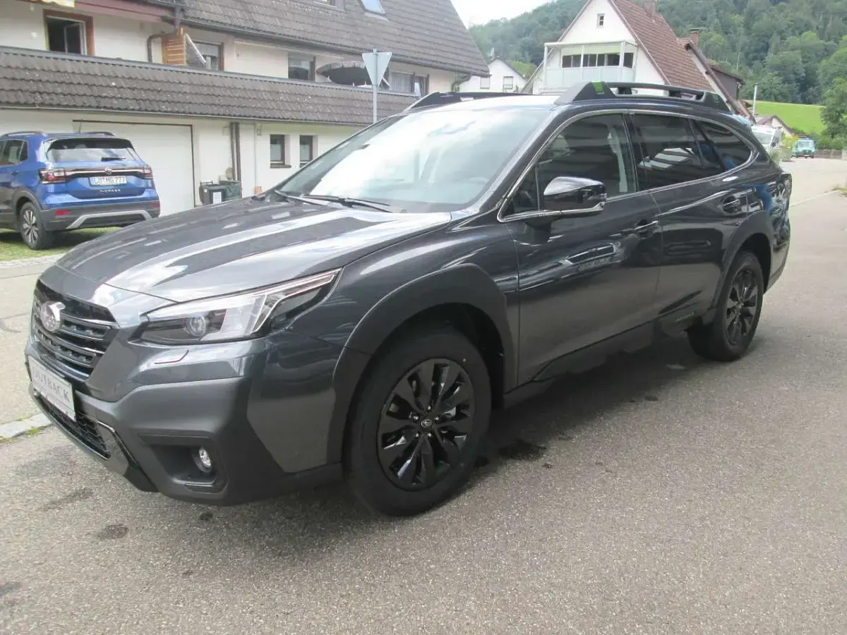 Neu Subaru Outback Exclusive+ 169 PS (124 kW) 2025 Grau SUV