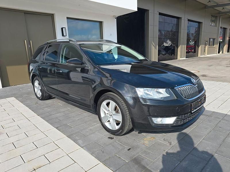 Gebraucht Skoda Octavia 150 PS (110 kW) 2014 Schwarz Kleinwagen