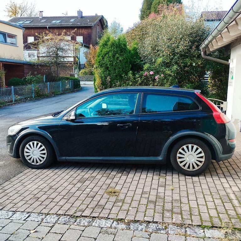 Gebraucht Volvo C30 Kinetic 114 PS (83 kW) 2011 Schwarz Kleinwagen