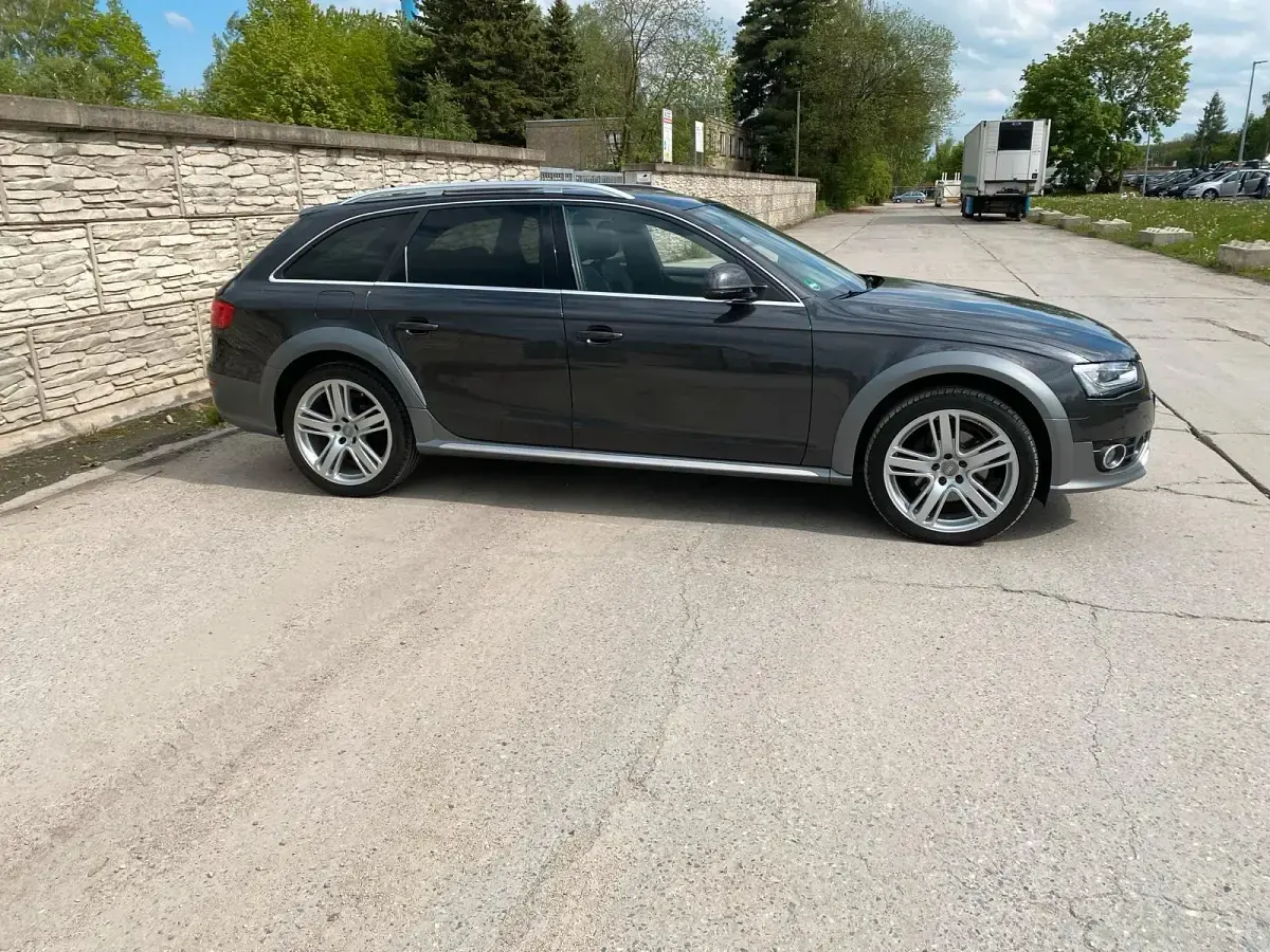 Gebraucht Audi A4 Allroad 245 PS (180 kW) 2012 Kombi