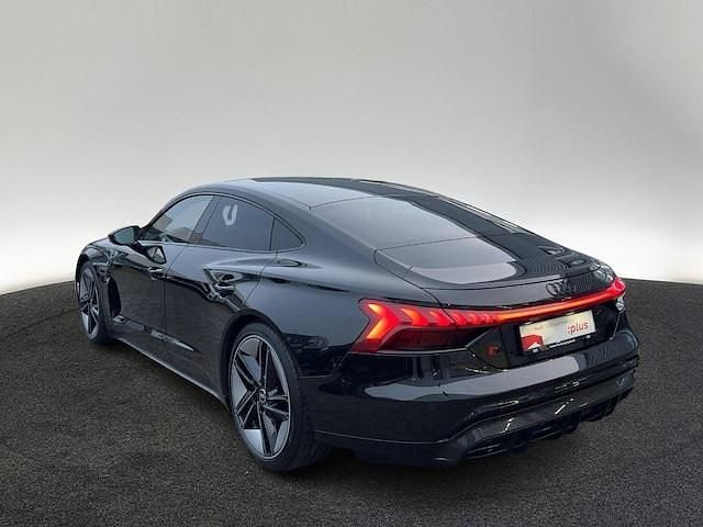 Gebraucht Audi e-tron GT quattro Sport 439 kW (598 PS) 2021 Mythosschwarz metallic Limousine
