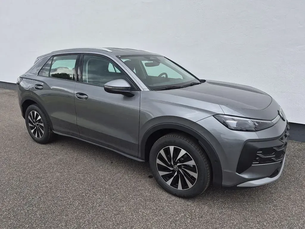 Neu VW T-Roc Life 150 PS (110 kW) 2026 Grau SUV