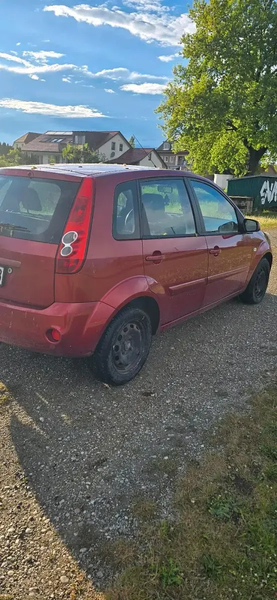Gebraucht Ford Fiesta 80 PS (58 kW) 2008 Kleinwagen