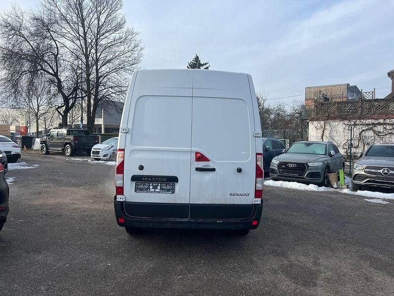 Gebraucht Renault Master 135 PS (99 kW) 2019 Weiß Van / Kleinbus