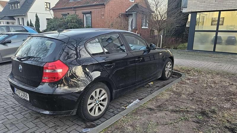 Gebraucht BMW 116 122 PS (89 kW) 2009 Kleinwagen